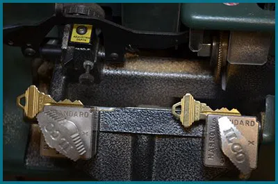 Father Son Locksmith Shop Vancouver, WA 360-526-4630 Father Son Locksmith Shop Vancouver, WA 360-526-4630 - 65-14